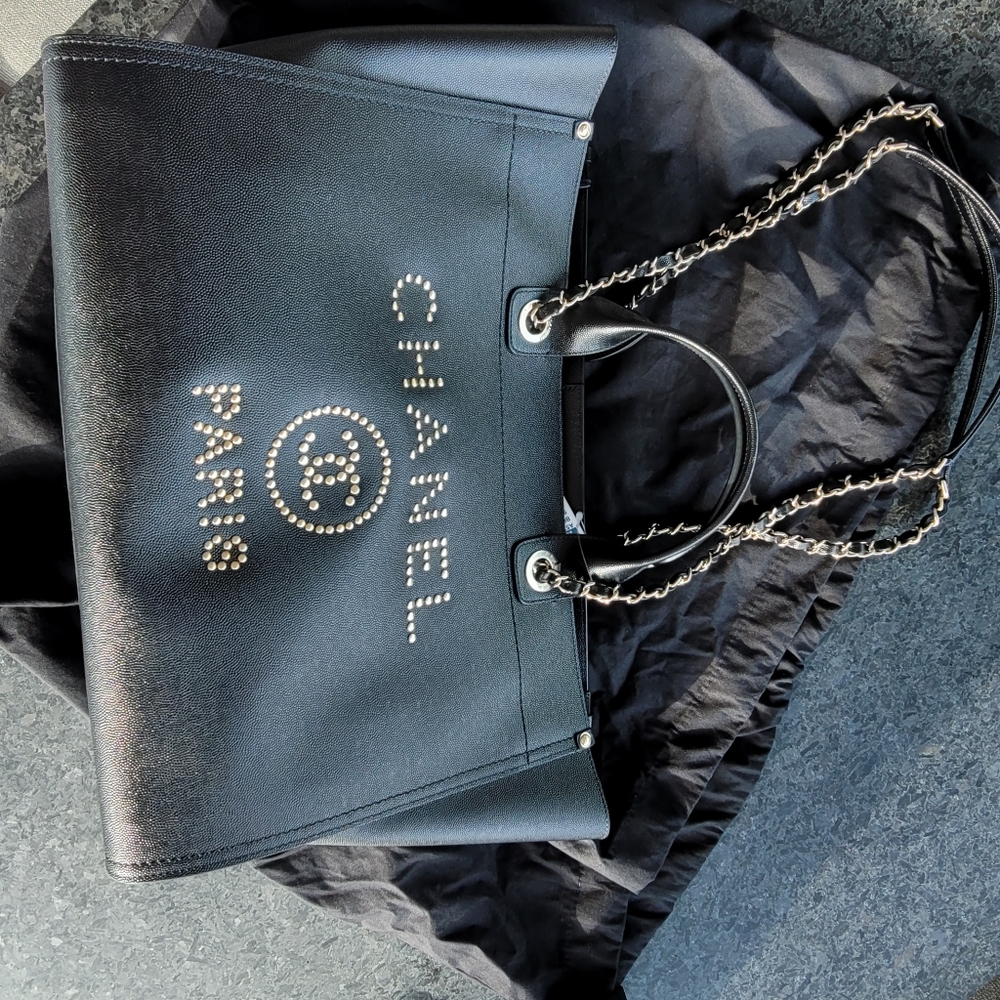 Chanel deauville tote large caviar - Picture 2 of 16